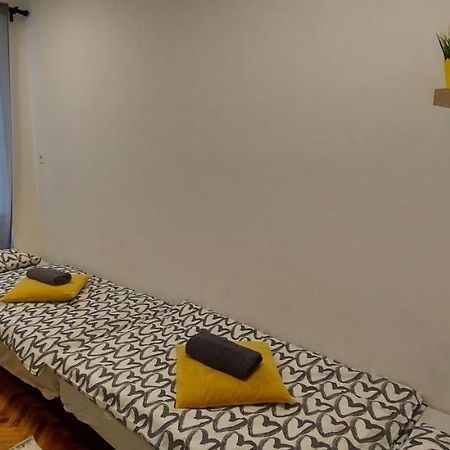 K21 Party Apartment Hotel With Inhouse Ruin Pub Budapest Esterno foto