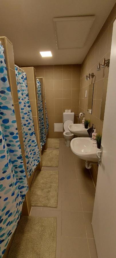 K21 Party Apartment Hotel With Inhouse Ruin Pub Budapest Esterno foto